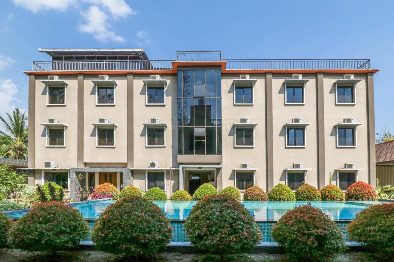 Grand Senggigi Hotel Eksteriør billede