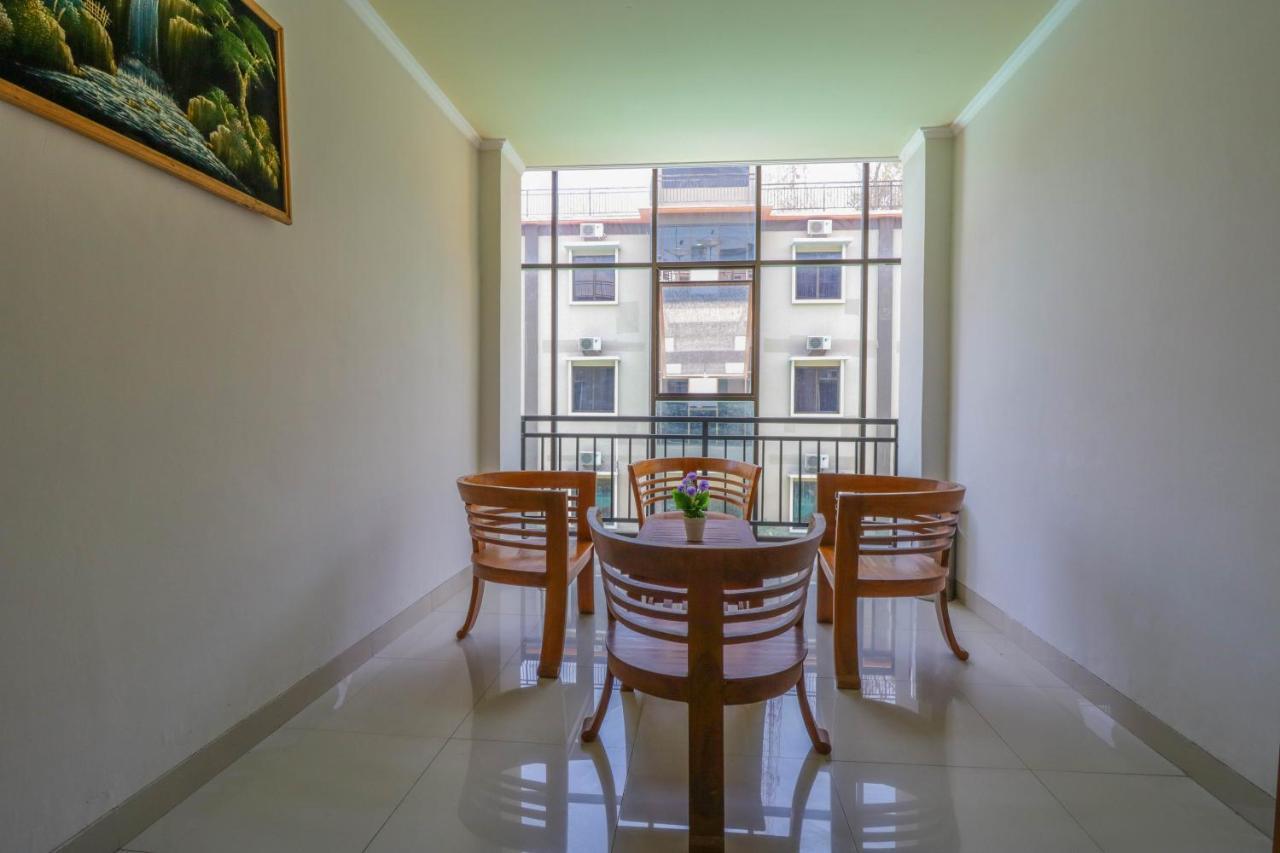 Grand Senggigi Hotel Eksteriør billede