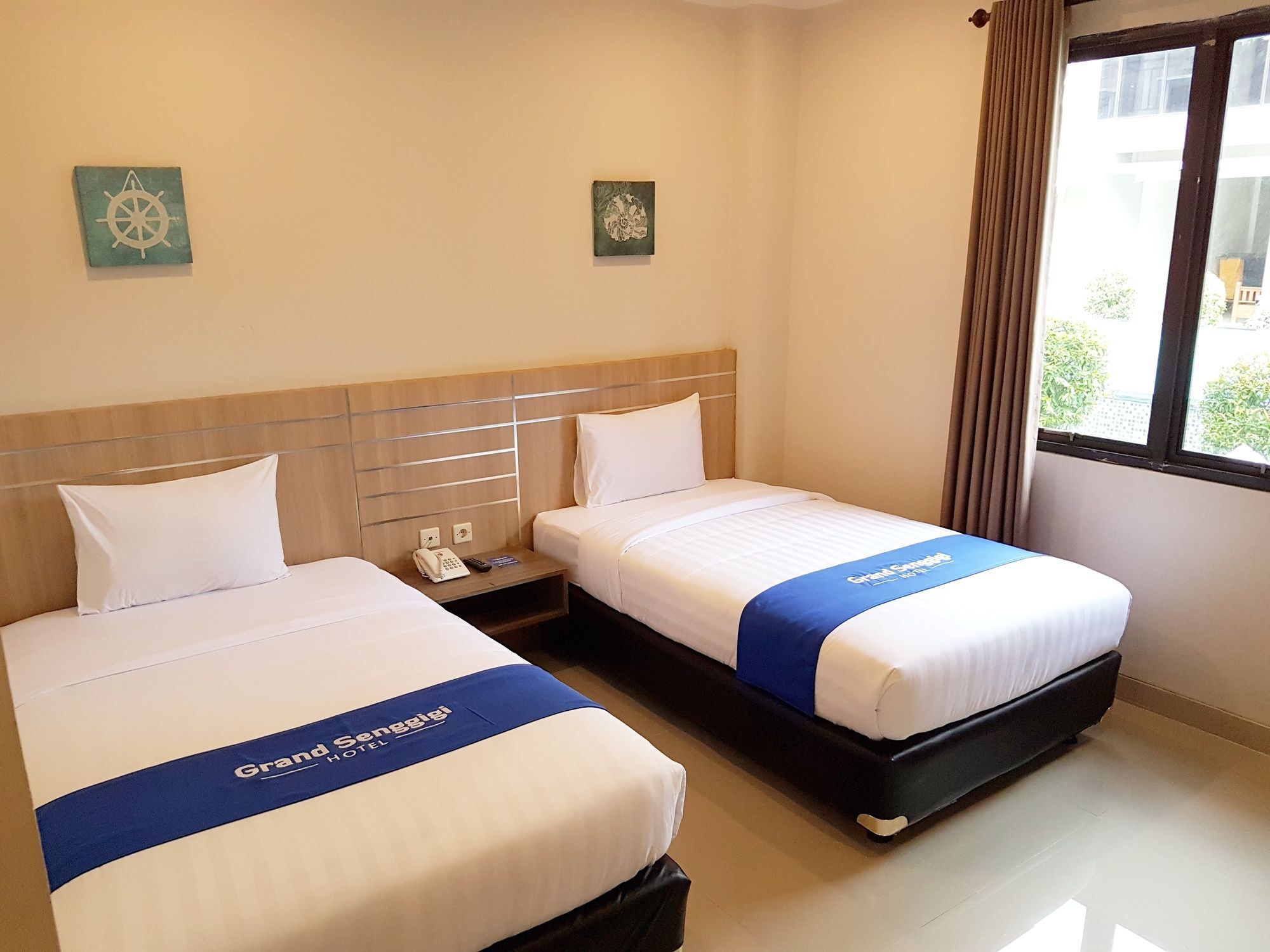 Grand Senggigi Hotel Eksteriør billede
